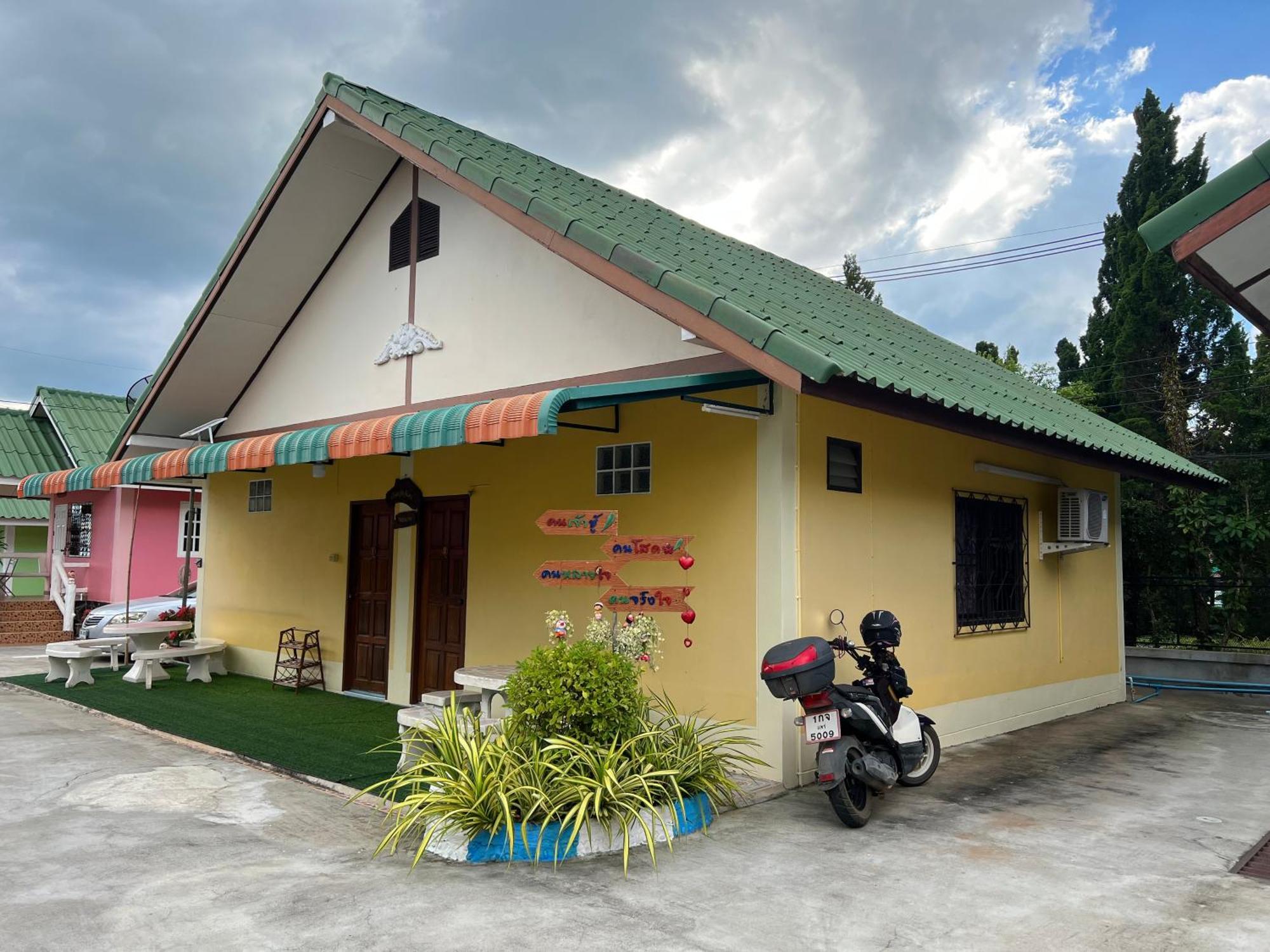 Tassana House Otel Khao Kho Dış mekan fotoğraf